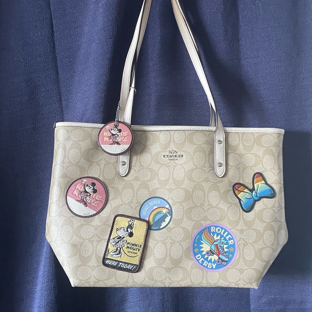 Disney x Coach Limited Edition Signature Tote w/ Minnie Mouse Patches (New)